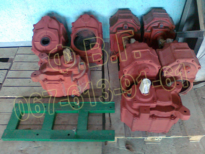 Редуктор горизонтального транспортера (ТСН) ТСГ (великий) шестеренчатий.
