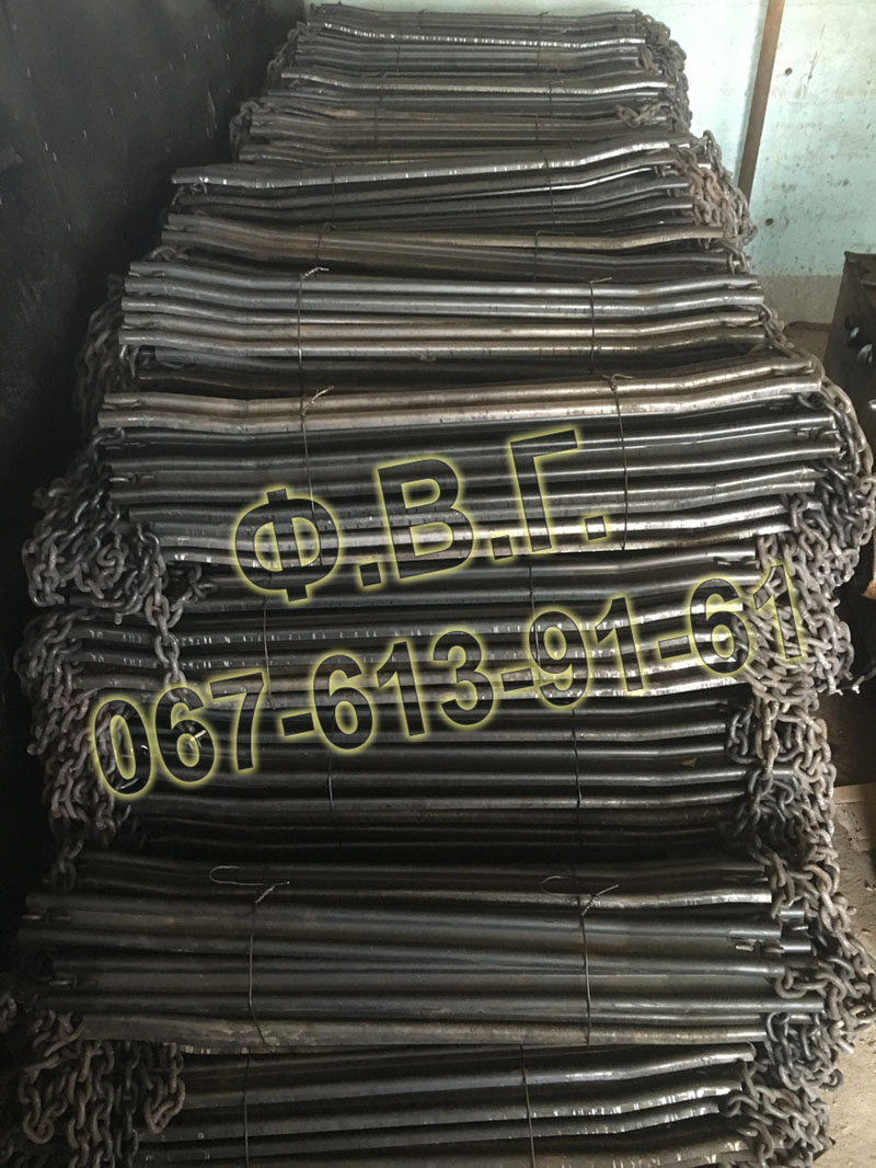 Транспортер подаючий якірний КТУ-10У(кормороздавач тракторний універсальний-10м3).
